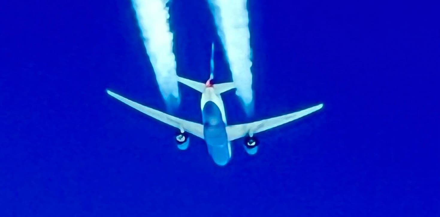 Follow That Plane! Leadership Lessons Above the Atlantic